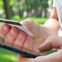 FBI cautions of fake mobile banking applications, scammers attempting to take cash